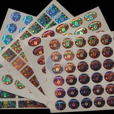 Holographic Labels